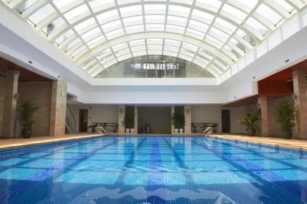 co-du-cho-dau-oto-va-xe-may-tai-chung-cu-indochina-plaza-khong-onehousing-3