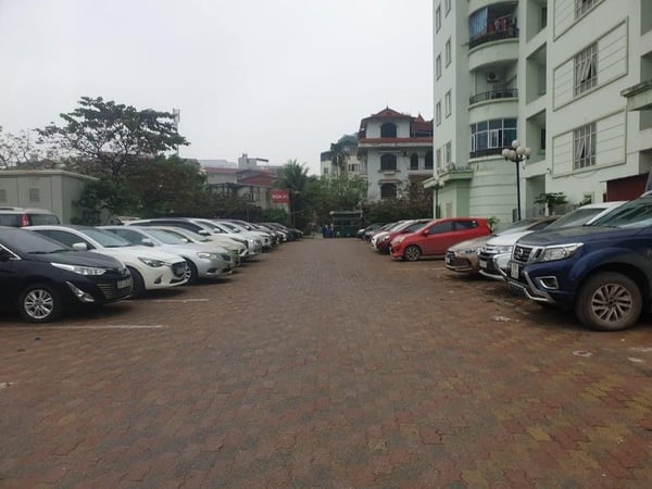 Không gian quận Thanh Xuân không dễ để xe gần nhà