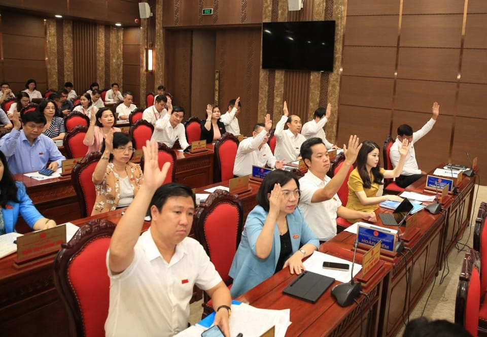 HĐND TP. Hà Nội tán thành chủ trương thành lập quận Gia Lâm và 16 phường