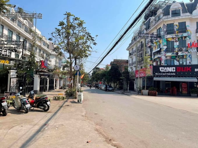 Nhà mặt phố tại phố Phùng Khoang, quận Nam Từ Liêm giá bán bao nhiêu?