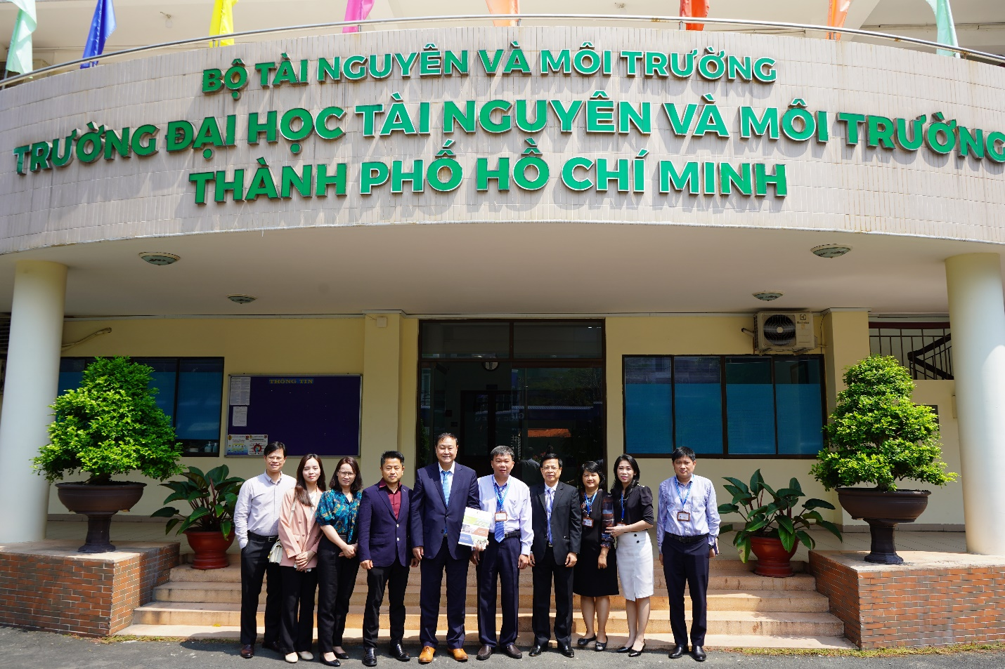 chung-cu-cao-cap-nao-gan-truong-dai-hoc-tai-nguyen-va-moi-truong-quan-tan-binh-onehousing-2