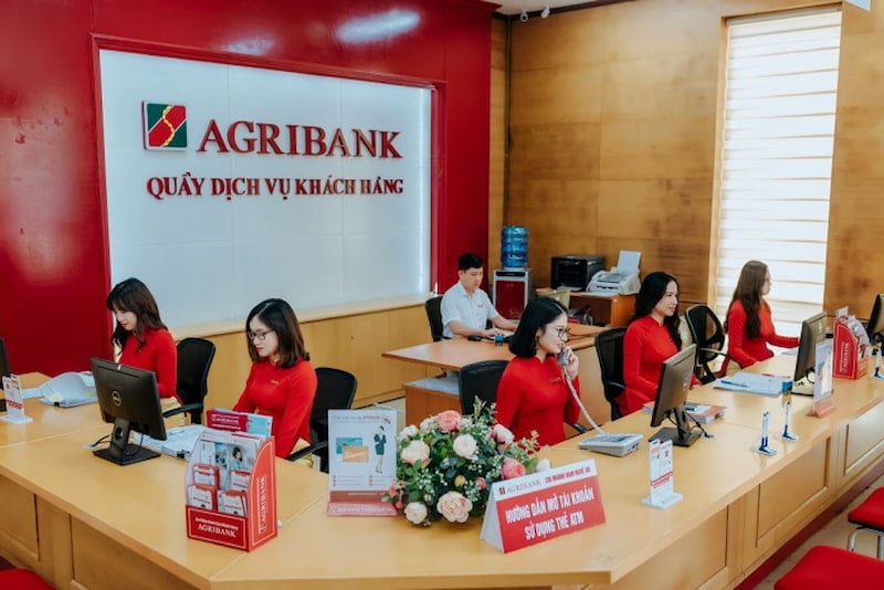 Lãi suất vay mượn thế chấp ngân hàng sổ đỏ chính chủ của Agribank giao động kể từ 7% - 8% từng năm.