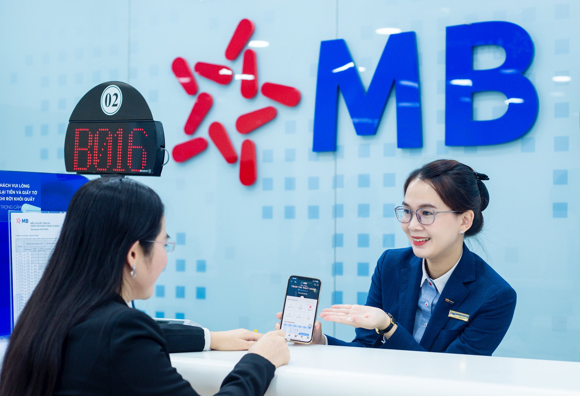 Vay ngân hàng MBBank 1 tỷ mua nhà trả lãi bao nhiêu mỗi tháng?