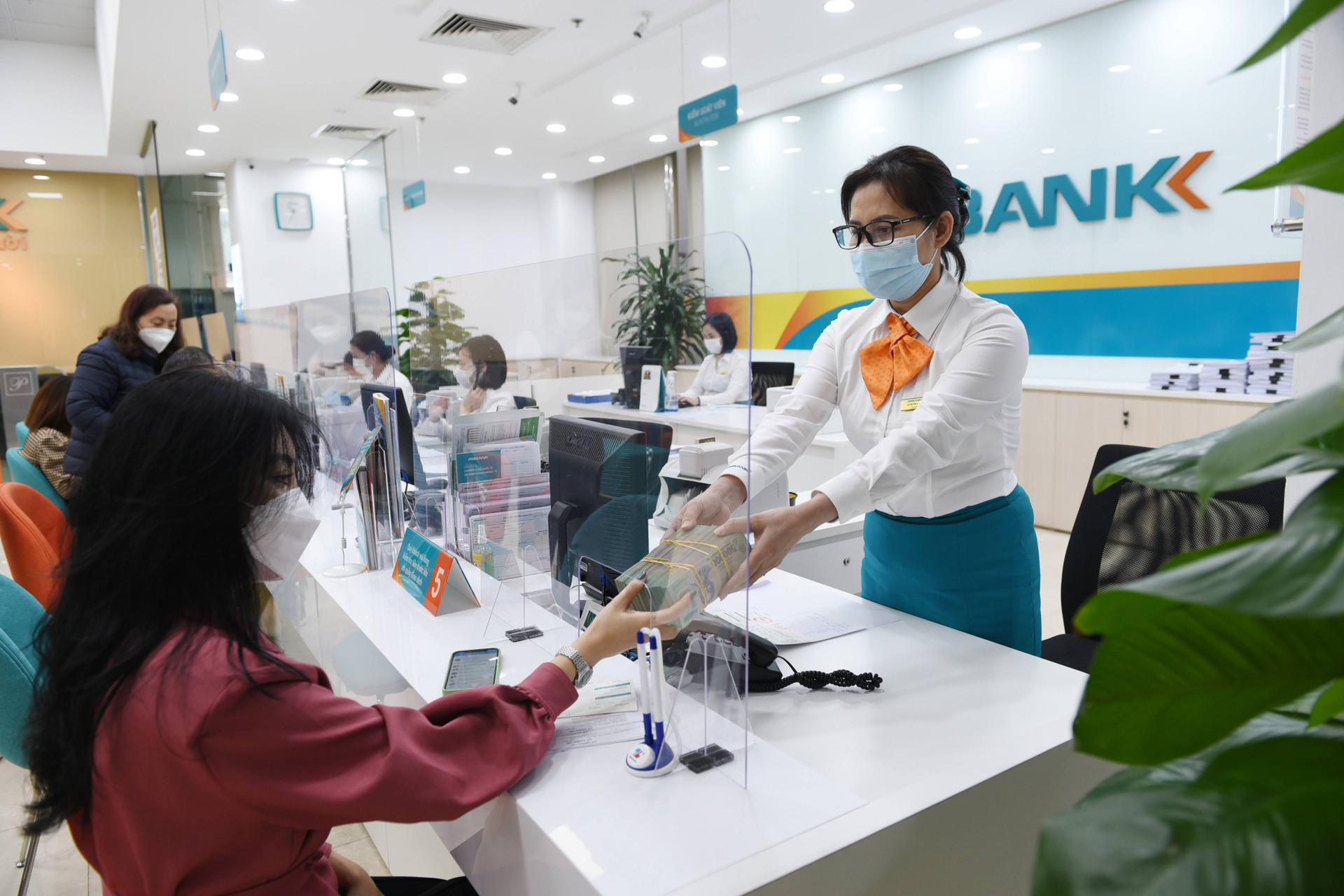 thoi-gian-thanh-toan-lai-suat-ngan-hang-khi-gui-tien-tai-ab-bank-duoc-quy-dinh-nhu-the-nao