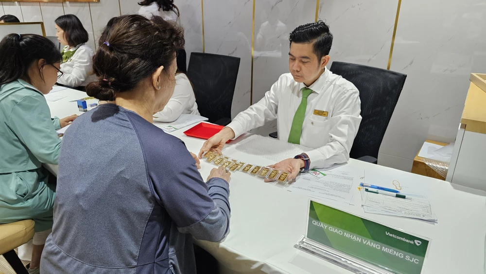 vi-sao-noi-vang-la-goi-bao-hiem-tot-nhat-truoc-suy-thoai-kinh-te-
