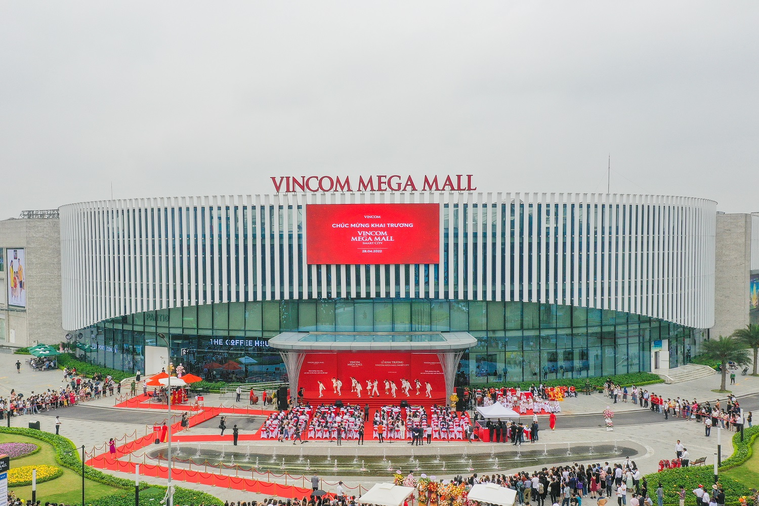 nguoi-thue-can-ho-vinhomes-smart-city-co-the-lua-chon-cac-quan-an-nao-vao-dip-cuoi-tuan