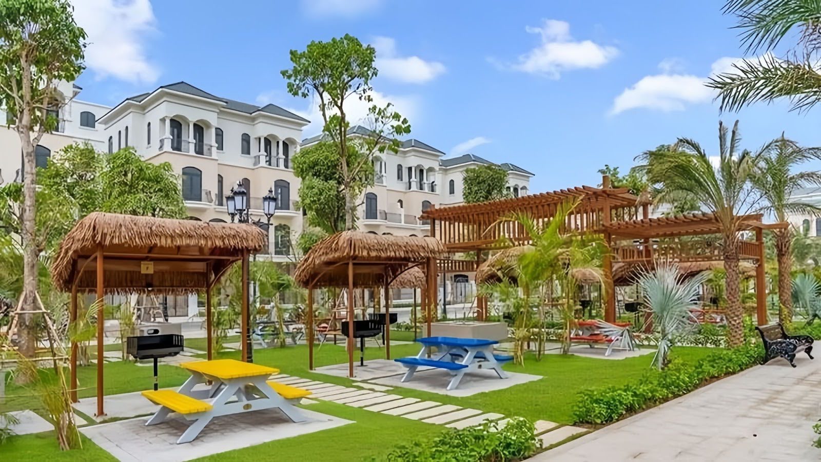 Ocean Front Villas Nha Trang cho công ty