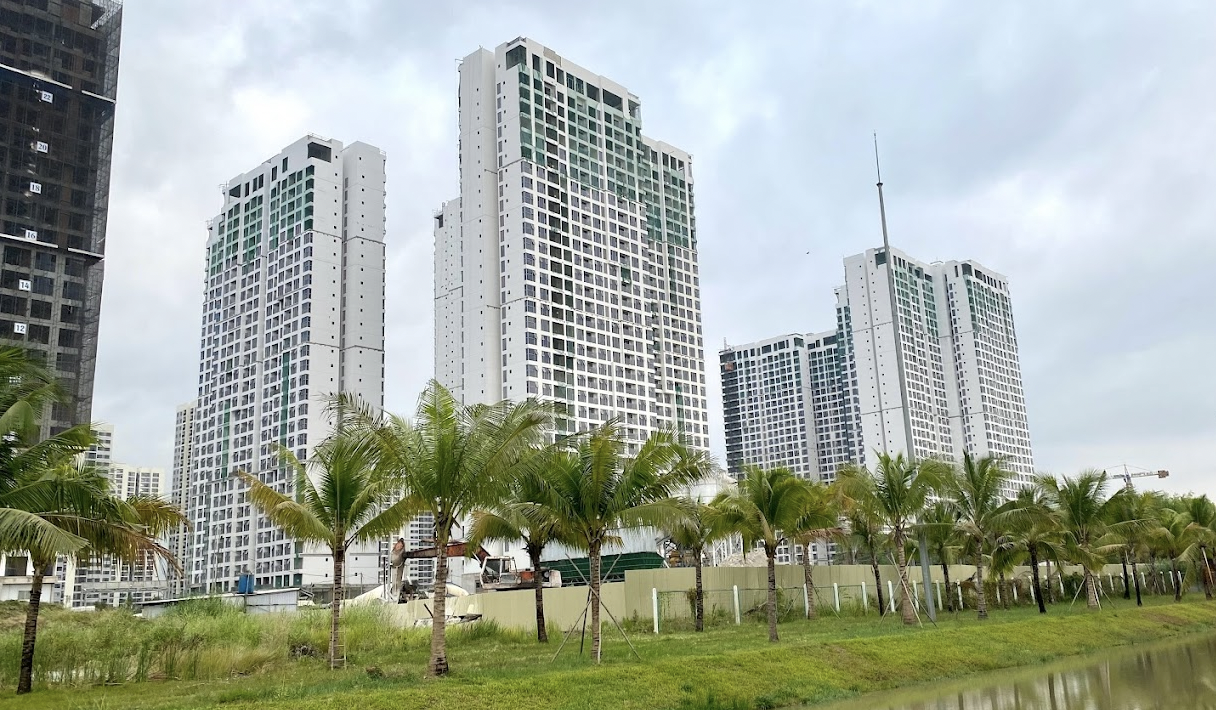 tong-hop-cac-loai-phi-dich-vu-khi-mua-nha-tai-lumiere-boulevard-onehousing-1