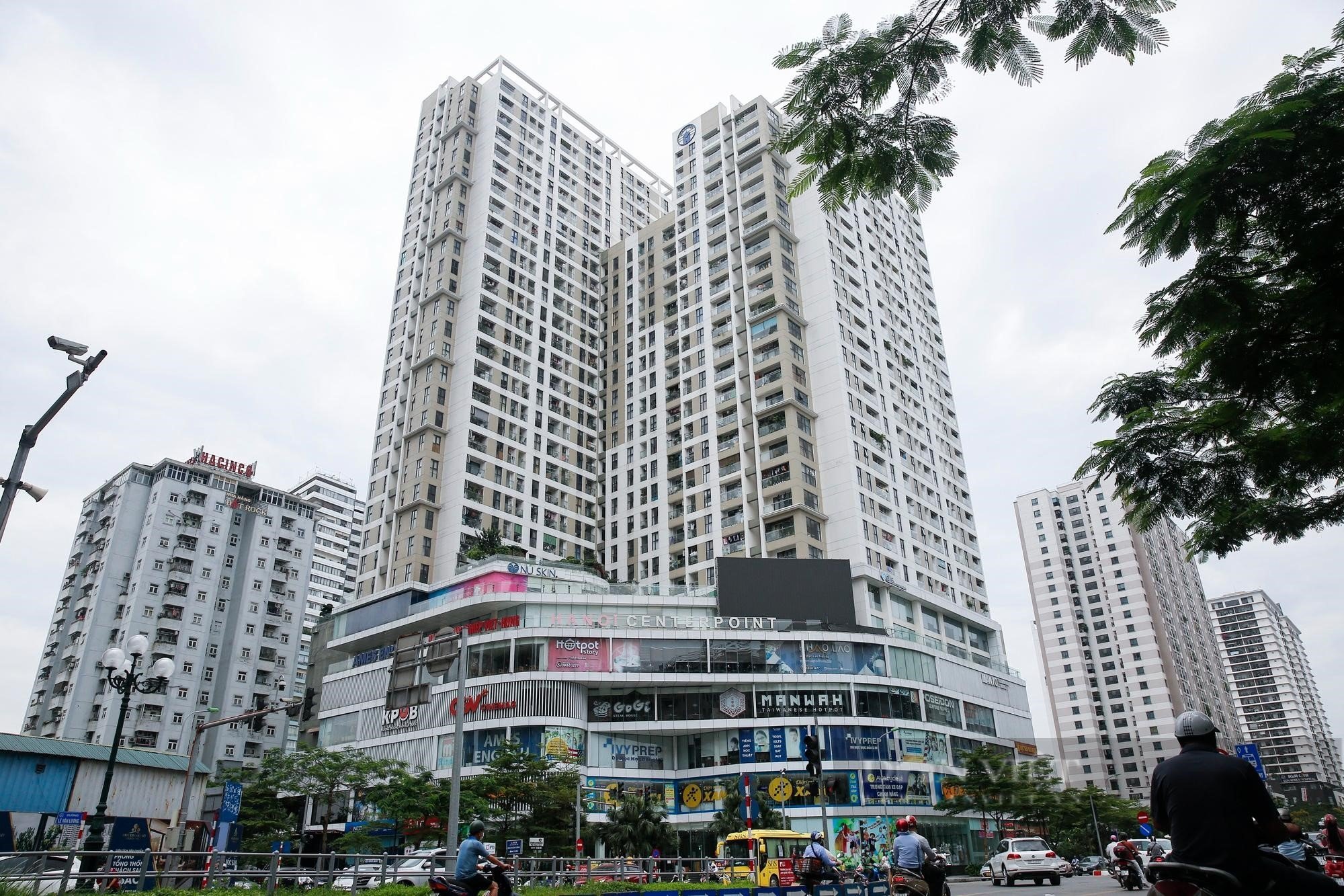 cap-nhat-moi-nhat-gia-ve-gio-mo-cua-be-boi-chung-cu-center-point-onehousing-1