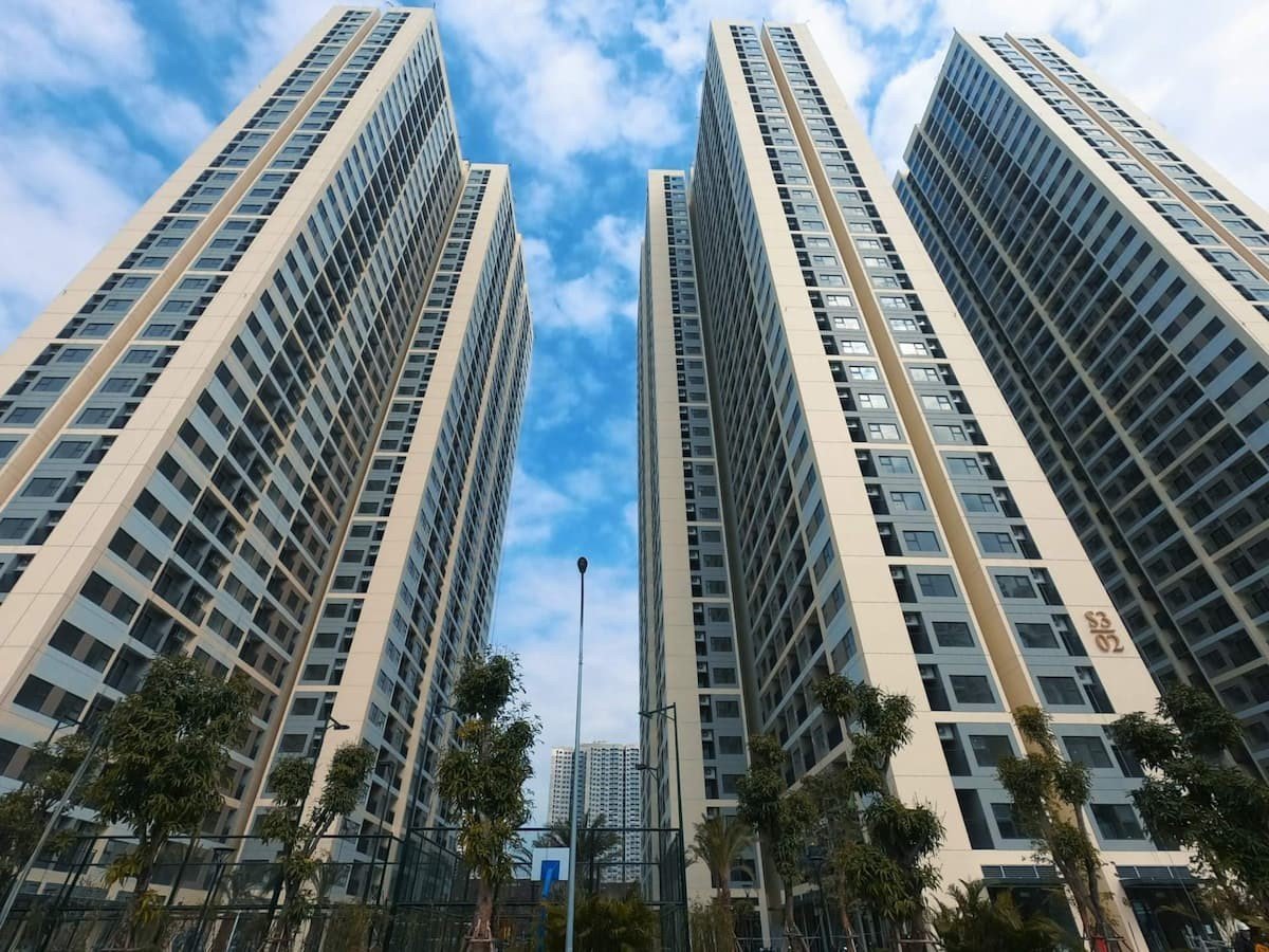 can-2pn-toa-s403-the-sapphire-vinhomes-smart-city-628m-co-gia-bao-nhieu-onehousing-4