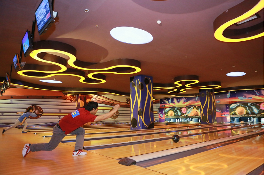 san choi Bowling tai Royal City