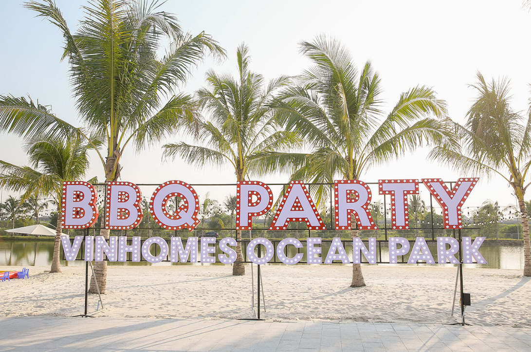 co-xe-bus-di-tu-vinhomes-ocean-park-gia-lam-len-thang-san-bay-noi-bai-khong-onehousing-3