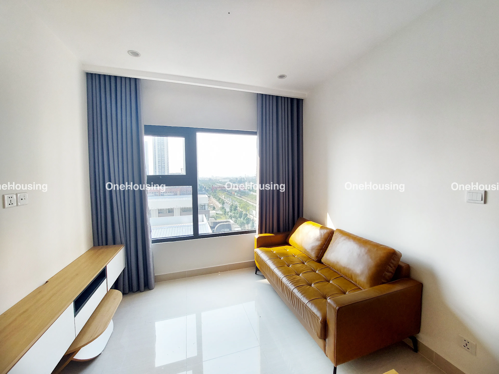 can-1pn-toa-s303-the-sapphire-vinhomes-smart-city-huong-dong-nam-co-gia-bao-nhieu-1m2-OneHousing-4