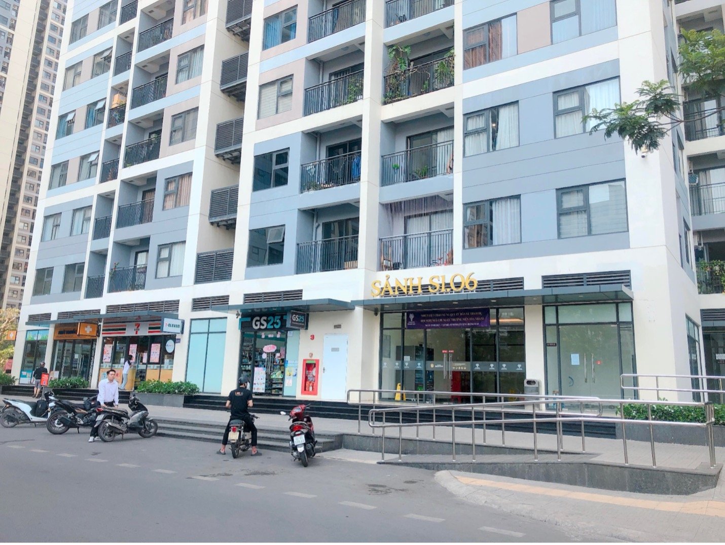 shop-the-rainbow-tam-diem-giao-thuong-giua-long-dai-do-thi-vinhomes-grand-park