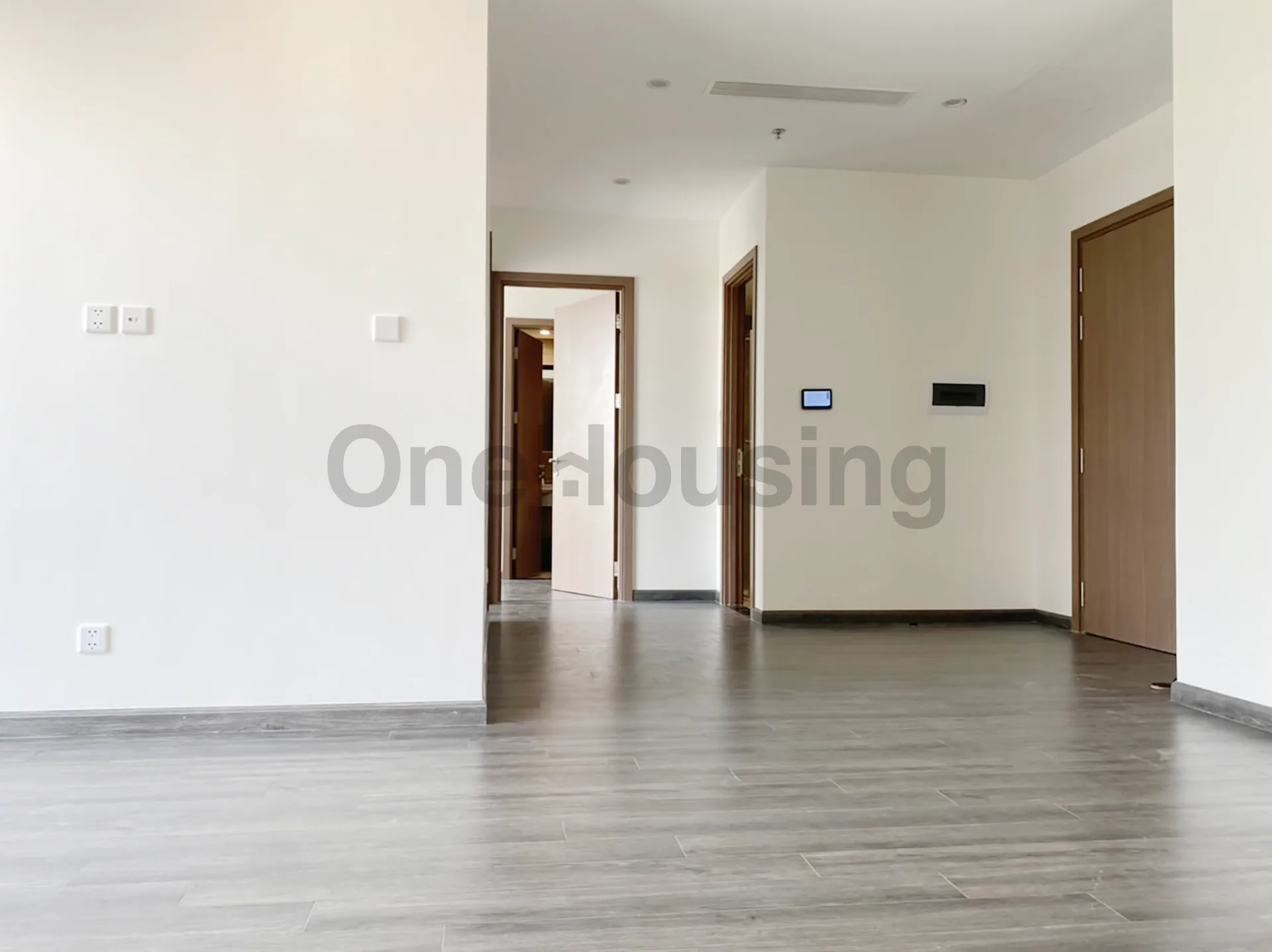 can-2pn-toa-r102-the-zen-park-vinhomes-ocean-park-gia-lam-huong-tay-bac-gia-bao-nhieu-1m2-onehousing-3