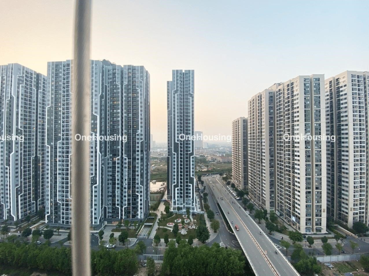 can-2pn-toa-s401-the-sapphire-vinhomes-smart-city-huong-tay-bac-co-gia-bao-nhieu-1m2-onehousing-6