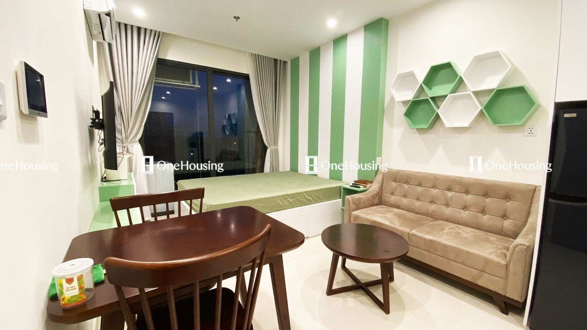 can-studio-toa-s301-the-sapphire-vinhomes-smart-city-huong-tay-bac-gia-bao-nhieu-1m2-onehousing-3