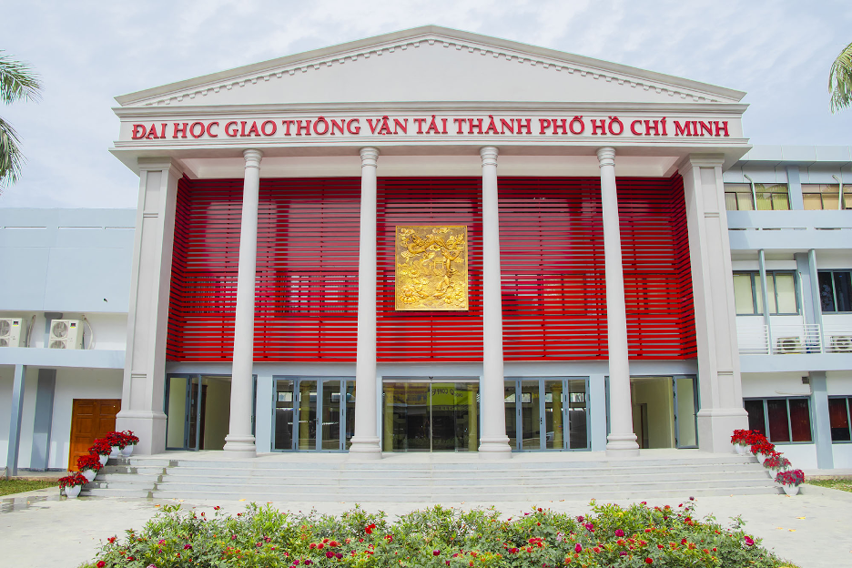 khoang-cach-tu-du-an-masteri-centre-point-den-dai-hoc-giao-thong-van-tai-bao-xa