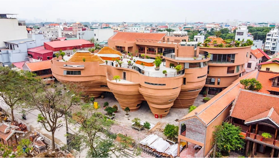 huong-dan-chi-tiet-cach-di-chuyen-tu-vinhomes-ocean-park-3-den-lang-gom-bat-trang-ha-noi