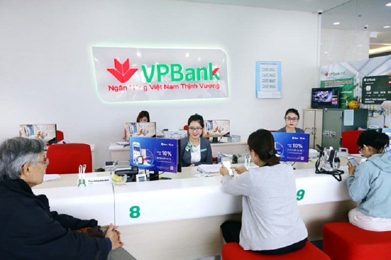 lai-suat-huy-dong-ngan-hang-vpbank-dang-la-bao-nhieu-co-1-ty-nen-gui-tiet-kiem-hay-mua-can-1-phong-ngu-vinhomes-smart-city-onehousing-1