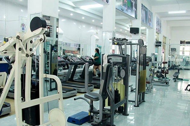 gan-chung-cu-sky-park-residence-quan-cau-giay-co-phong-gym-san-bong-nao-khong-n17t-onehousing-1