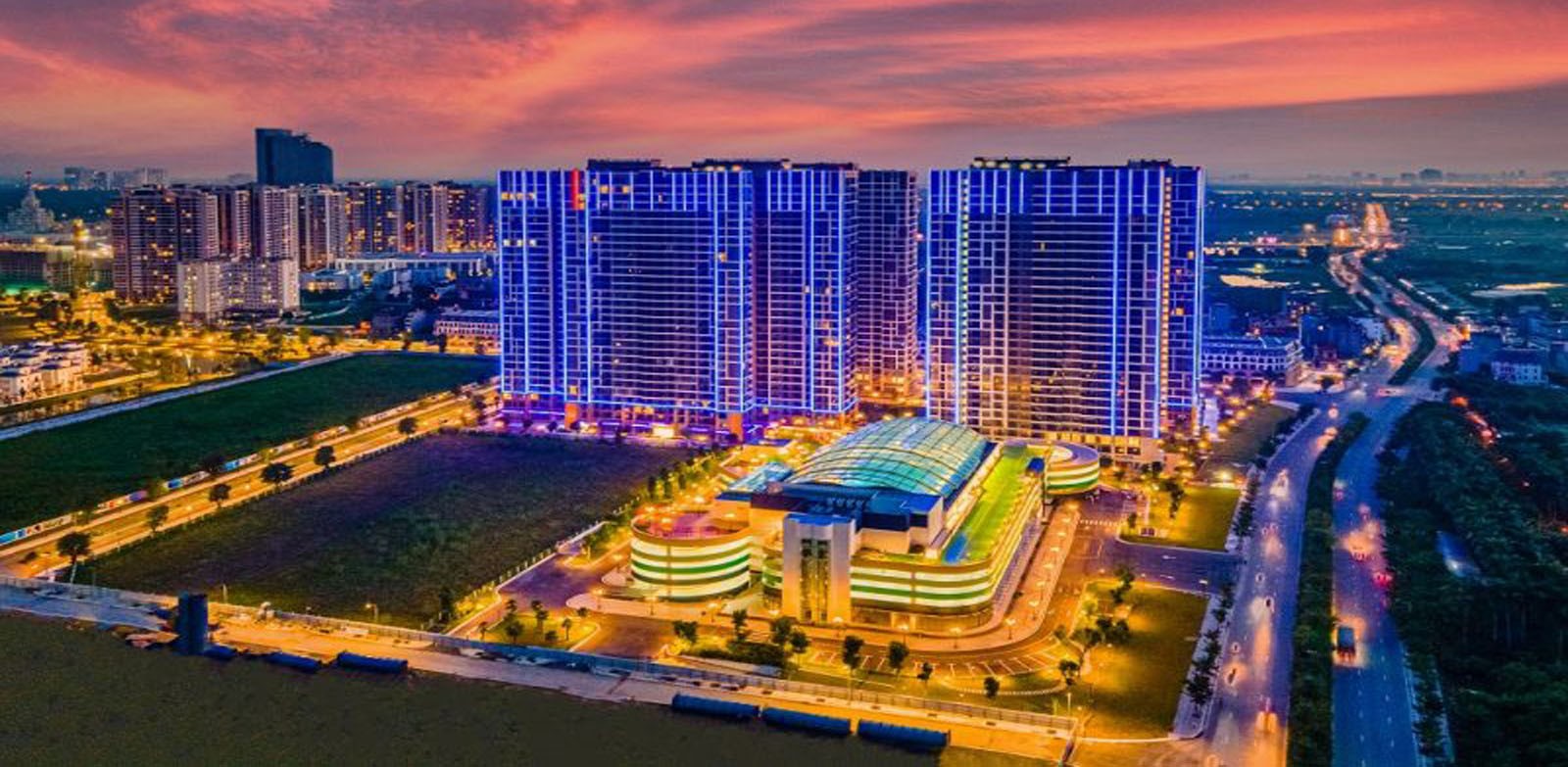 chung-cu-him-lam-thach-ban-2-quan-long-bien-cach-vinhomes-ocean-park-2-bao-nhieu-km-n17t-onehousing-1