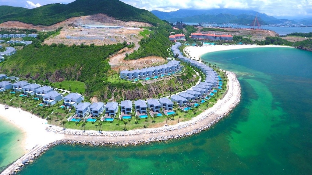 tong-quan-ve-vinpearl-resort-bai-tru-nha-trang-onehousing-1