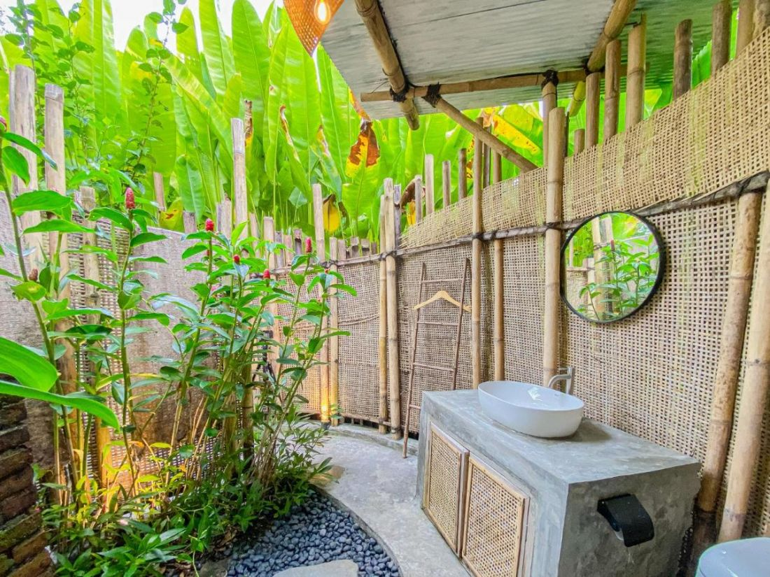 cach-thiet-ke-nha-tam-ngoai-troi-cho-biet-thu-doc-dao-an-tuong-onehousing-2