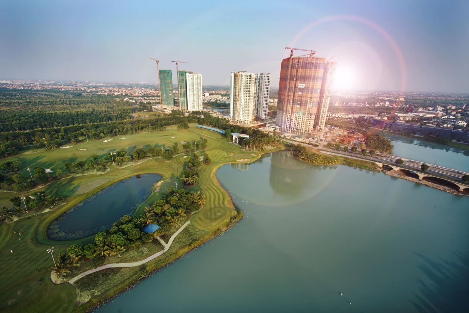 chung-cu-aqua-bay-sky-residences-ecopark-co-can-ho-2pn1-nao-dang-cho-thue-khong-onehousing-2