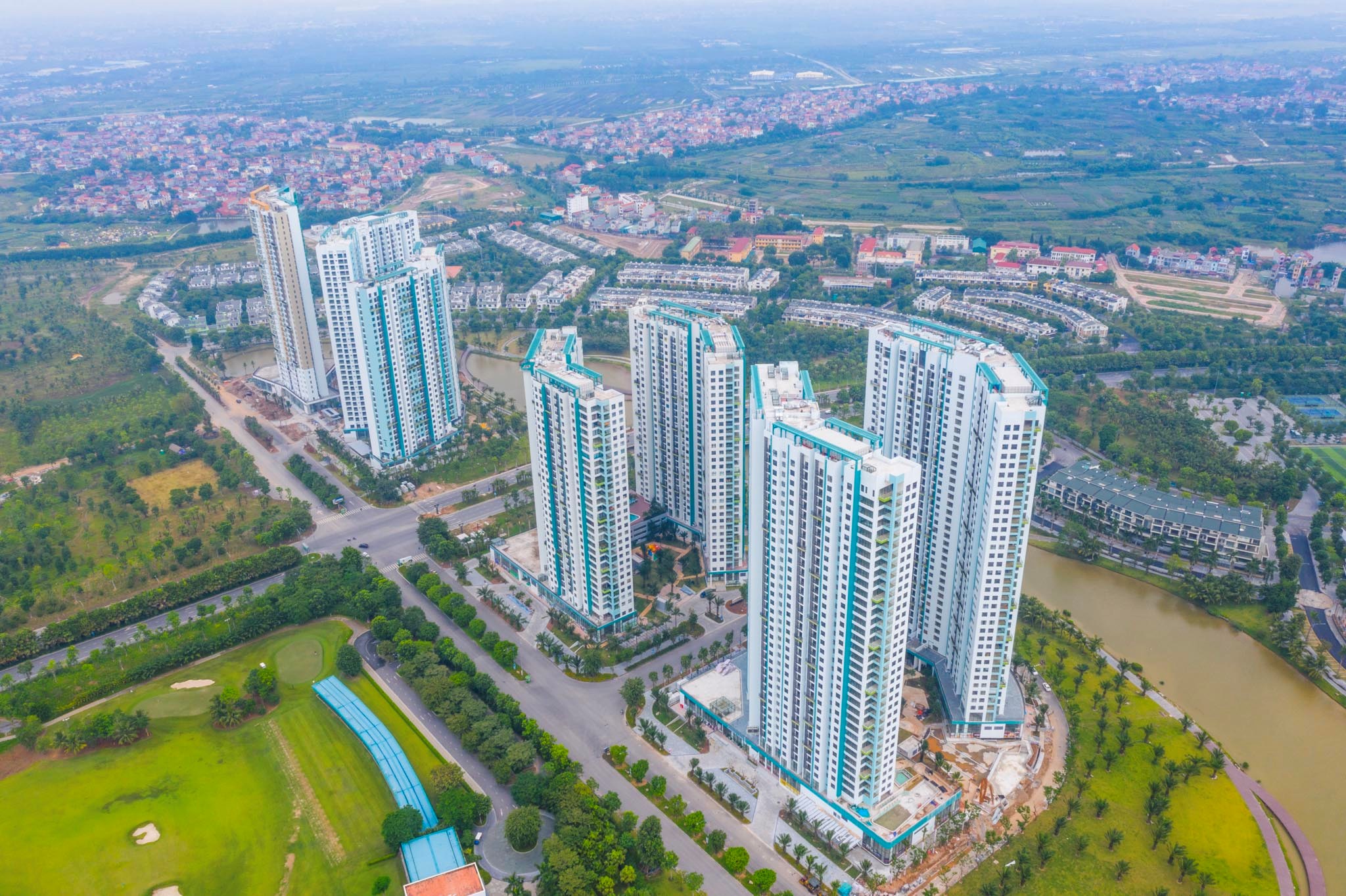 chung-cu-aqua-bay-sky-residences-ecopark-co-nhung-tien-ich-noi-khu-ngoai-khu-nao-n17t-onehousing-1