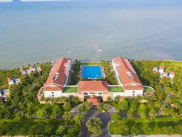 gia-biet-thu-4-phong-ngu-huong-bien-tai-vinpearl-resort-and-spa-hoi-an-dang-la-bao-nhieu-onehousing-1