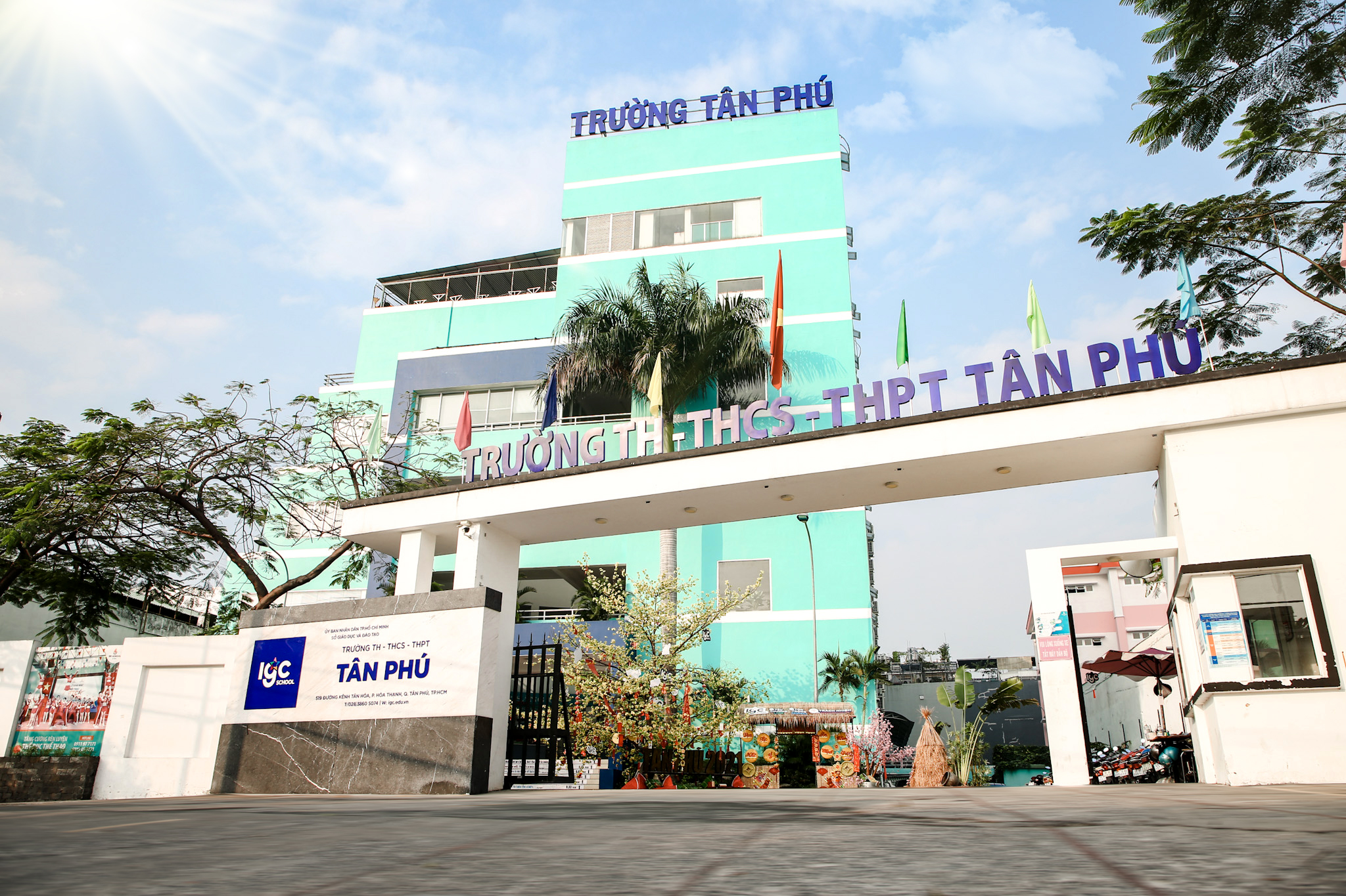 diem-danh-top-3-truong-trung-hoc-pho-thong-tot-nhat-gan-chung-cu-sai-gon-apartment-quan-tan-phu-onehousing-3