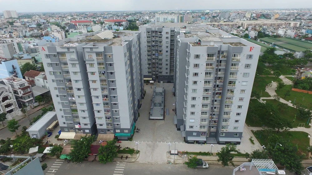 huong-dan-di-chuyen-tu-chung-cu-tanibuilding-son-ky-1-den-cong-vien-van-hoa-dam-sen-onehousing-3