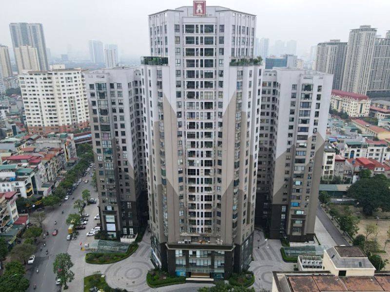 co-du-cho-dau-oto-va-xe-may-tai-chung-cu-park-view-city-yen-hoa-khong-onehousing-1