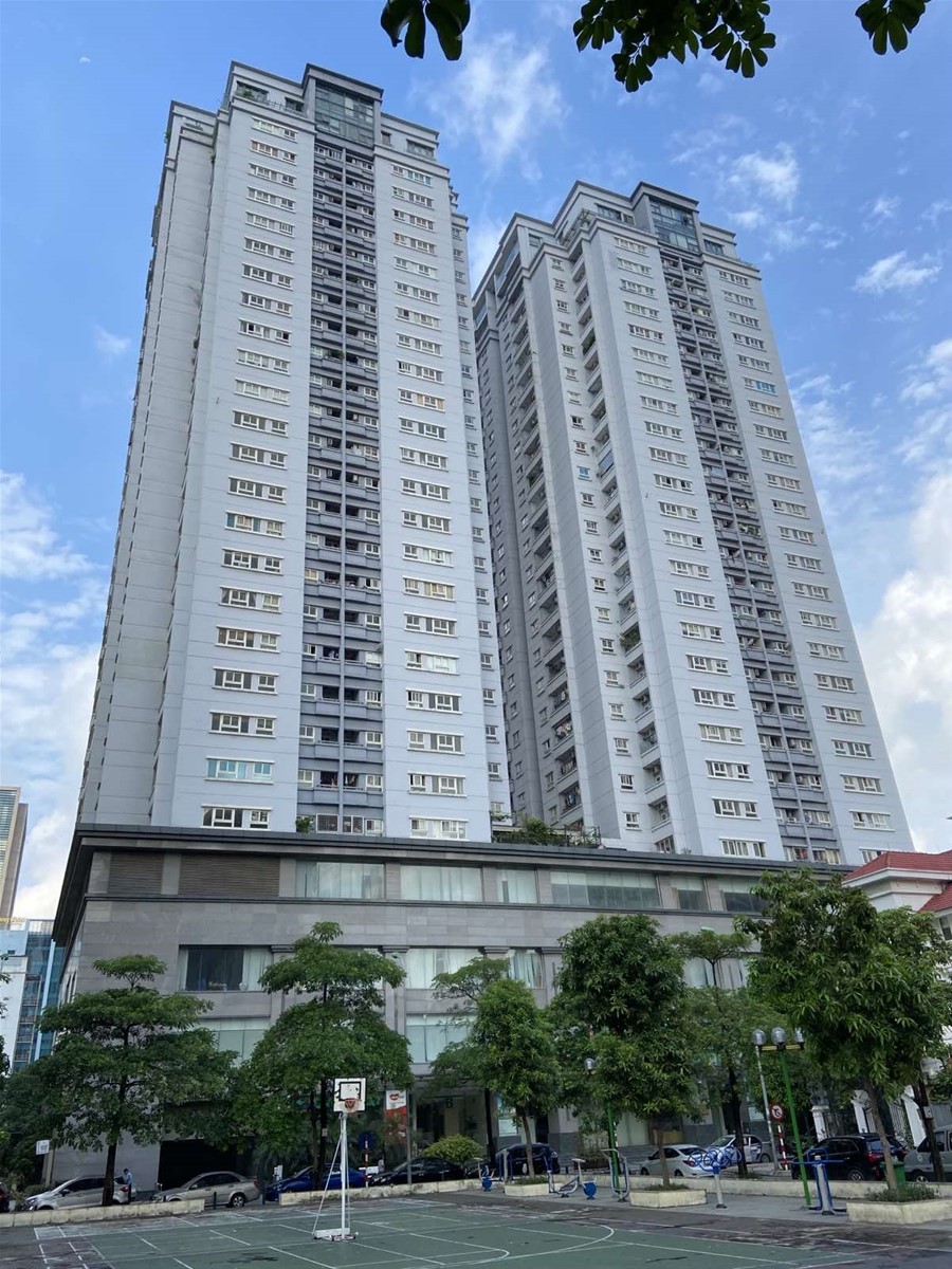 co-du-cho-dau-oto-va-xe-may-tai-chung-cu-green-park-tower-khong-onehousing-3