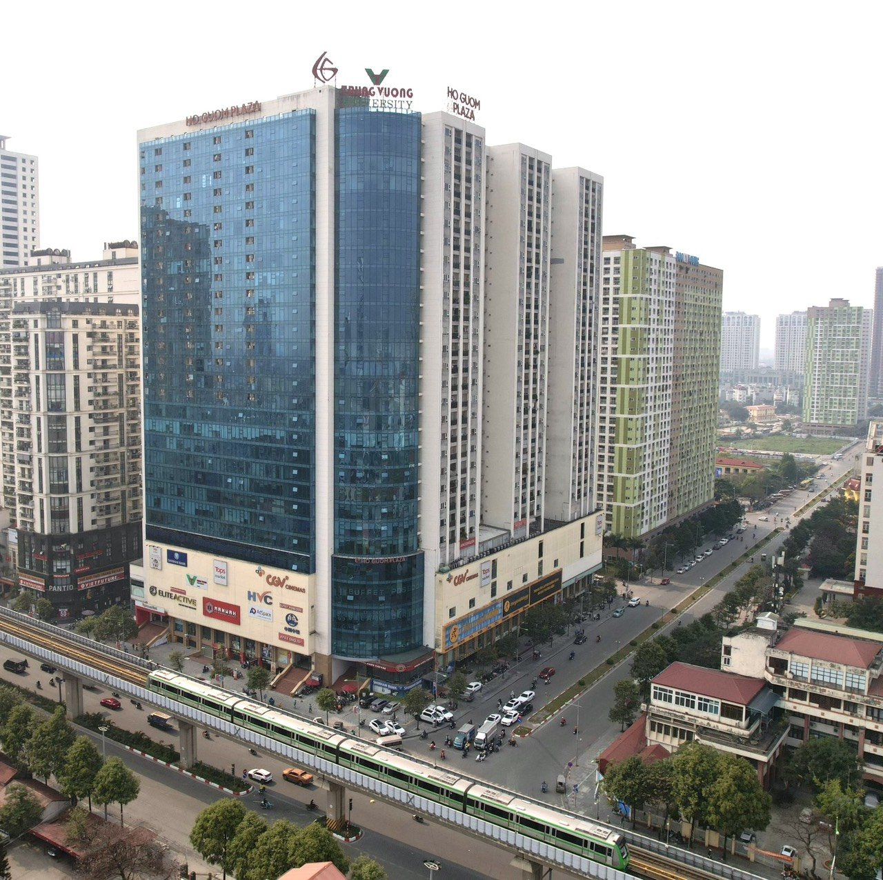 co-du-cho-dau-oto-va-xe-may-tai-chung-cu-ho-guom-plaza-quan-ha-dong-khong-onehousing-1