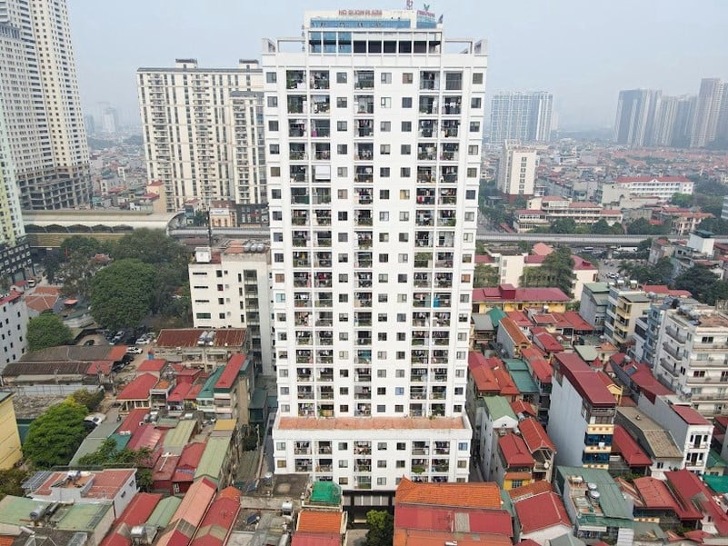 co-du-cho-dau-o-to-va-xe-may-tai-chung-cu-htt-tower-quan-ha-dong-khong-n17t-onehousing-1