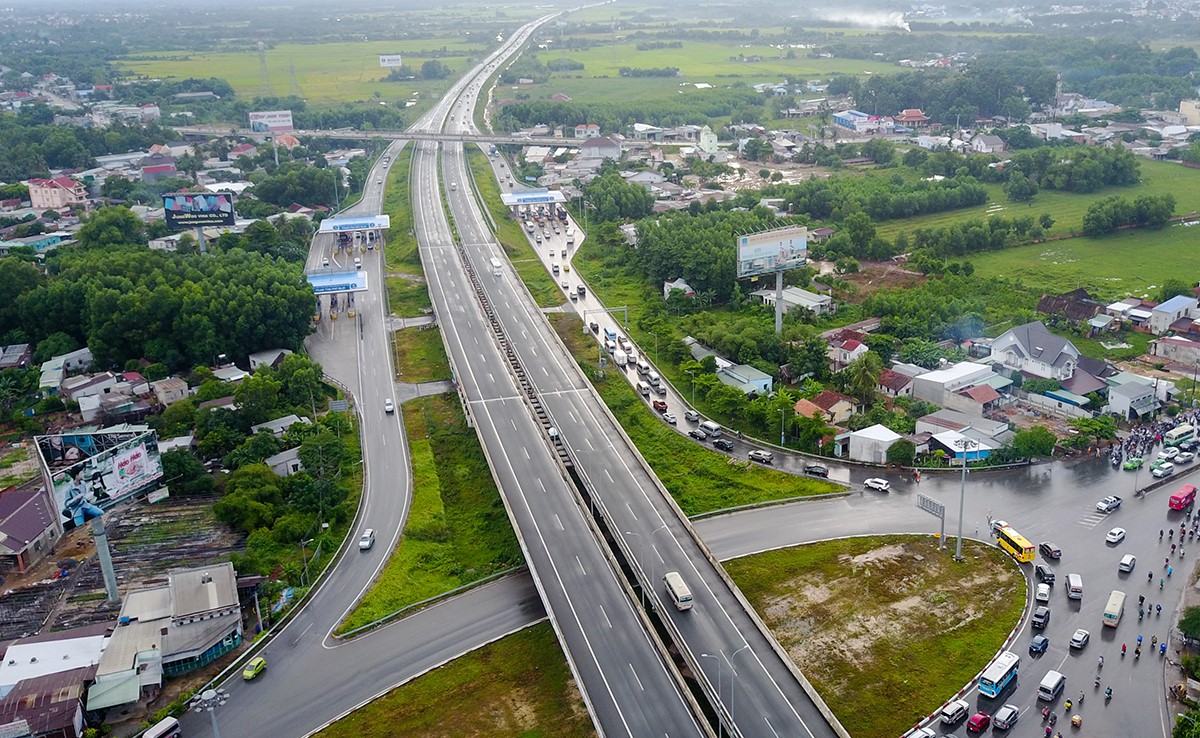 tong-quan-mua-ban-nha-dat-duong-cao-toc-long-thanh-dau-giay-n17t-onehousing-1