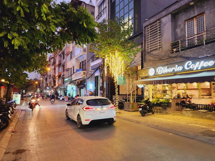 nha-mat-pho-tai-duong-dao-tan-phuong-cong-vi-quan-ba-dinh-co-gia-ban-bao-nhieu-onehousing-3