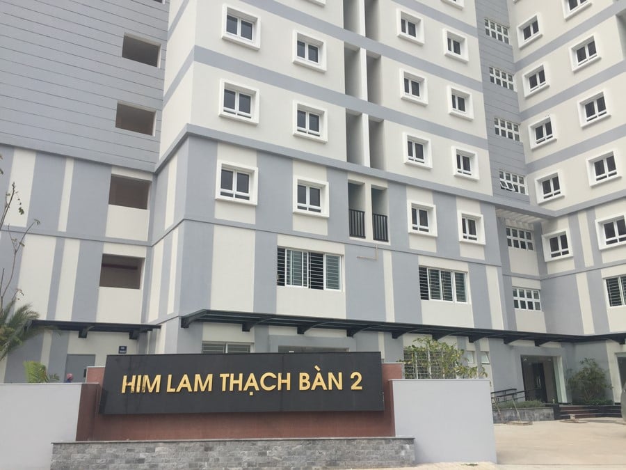 so-sanh-gia-ban-can-ho-du-an-him-lam-thach-ban-2-va-khu-do-thi-thach-ban-n17t-onehousing-1