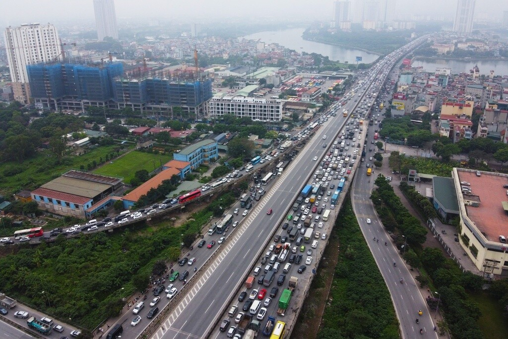 tong-quan-mua-ban-nha-dat-duong-cao-toc-phap-van-cau-gie-onehousing-2