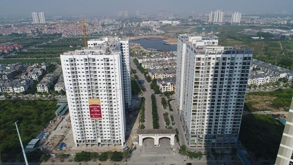 so-sanh-gia-ban-can-ho-du-an-anland-premium-va-hpc-landmark-105-onehousing-1