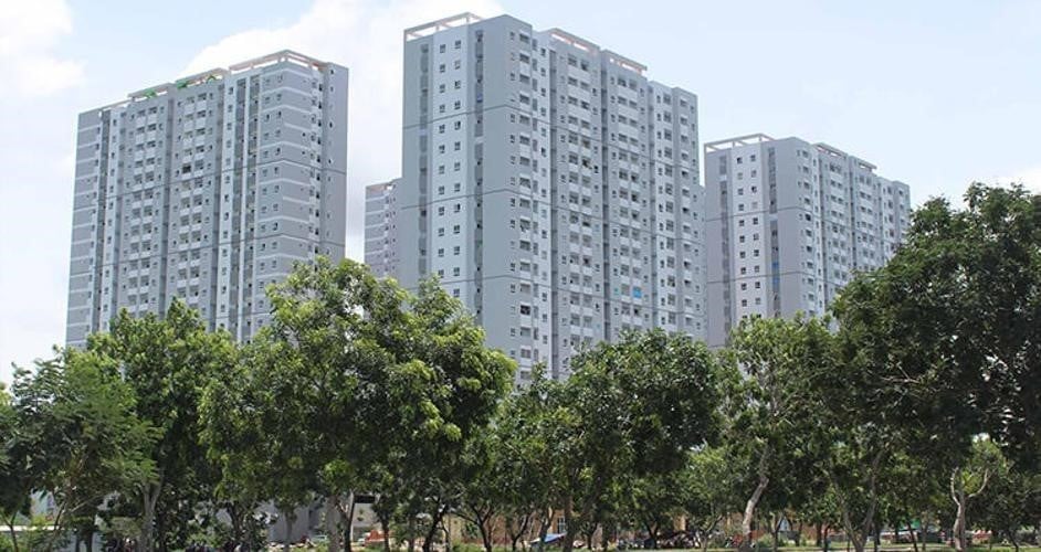 co-du-cho-dau-oto-va-xe-may-chung-cu-hqc-plaza-huyen-binh-chanh-khong-n17t-onehousing-1