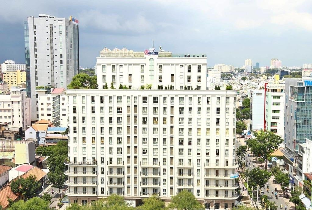 co-du-cho-dau-oto-va-xe-may-chung-cu-saigon-pavillon-quan-3-khong-n17t-onehousing-1