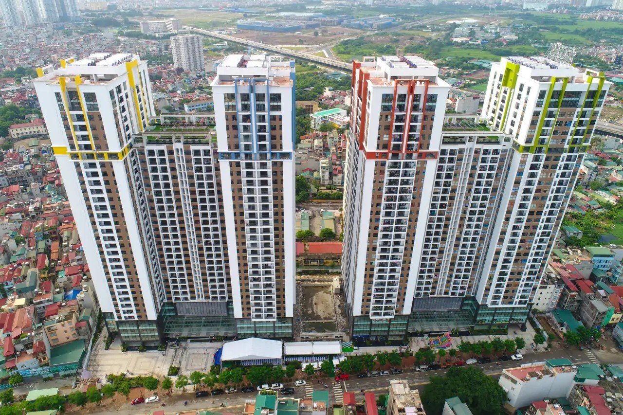 co-du-cho-dau-oto-va-xe-may-tai-chung-cu-five-star-garden-quan-thanh-xuan-khong-n17t-onehousing-1