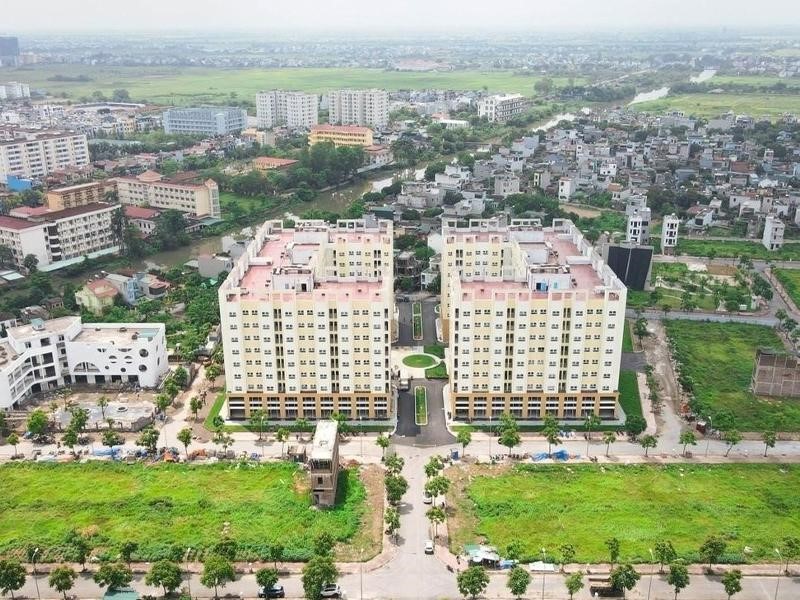 co-du-cho-dau-oto-va-xe-may-chung-cu-dragoneco-apartment-khong-onehousing-1