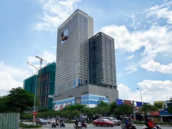 co-du-cho-dau-oto-va-xe-may-chung-cu-sgc-tower-quan-binh-thanh-khong-onehousing-1