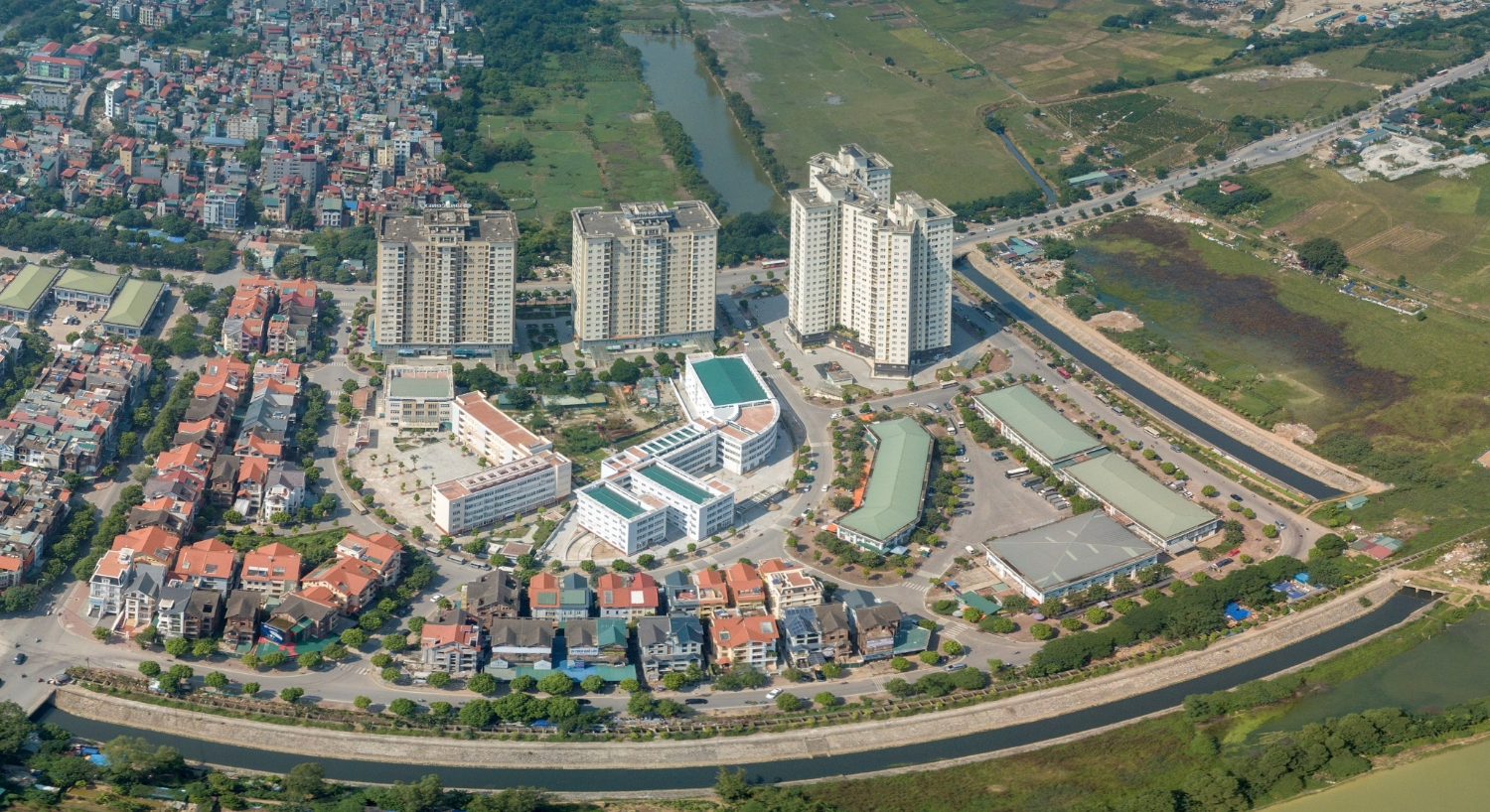 nha-mat-pho-tai-pho-le-quang-dao-quan-nam-tu-liem-gia-ban-bao-nhieu-onehousing-2