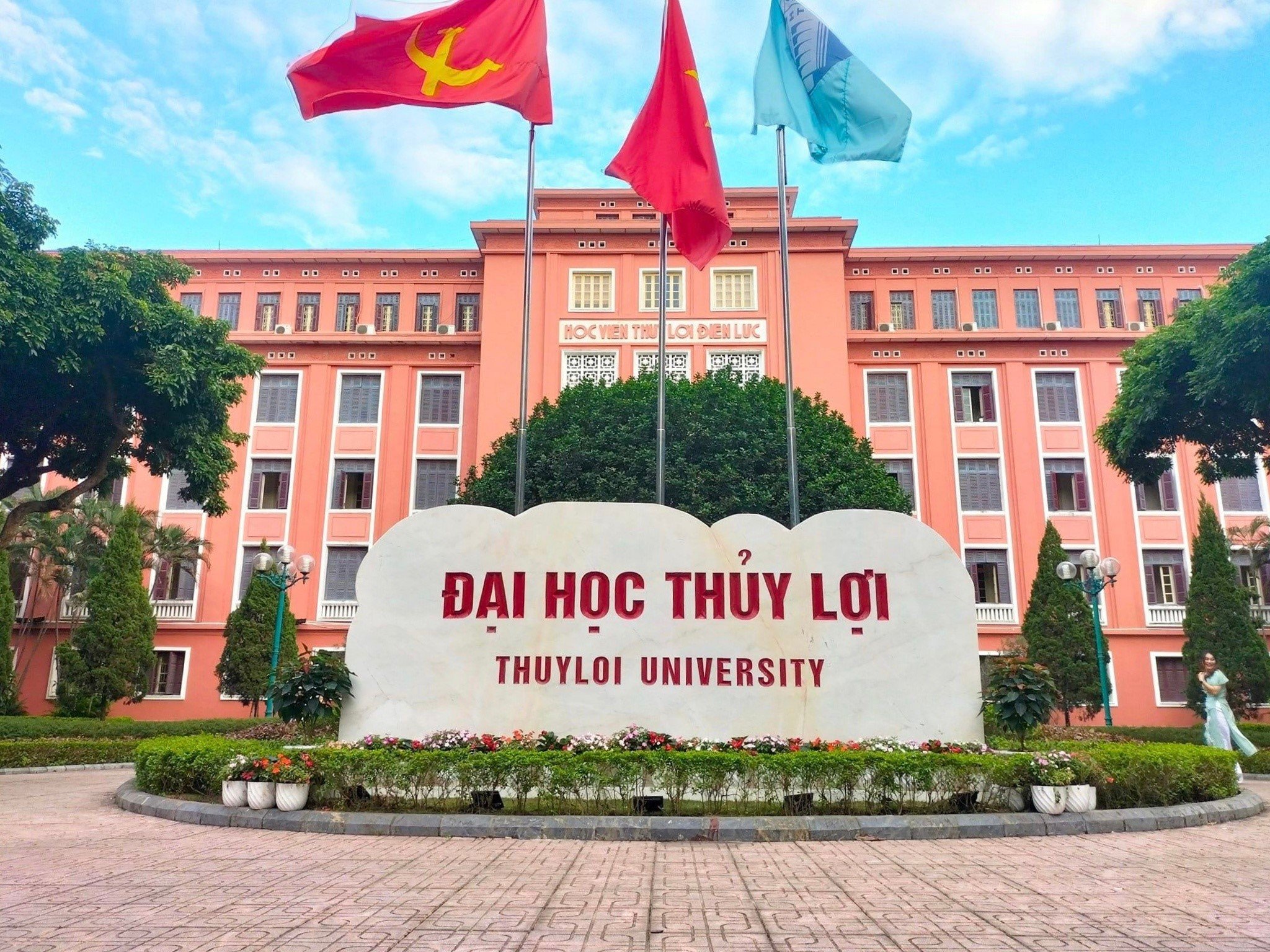 gia-thue-phong-tro-nha-tro-gan-dai-hoc-thuy-loi-dang-la-bao-nhieu-n17t-onehousing-1