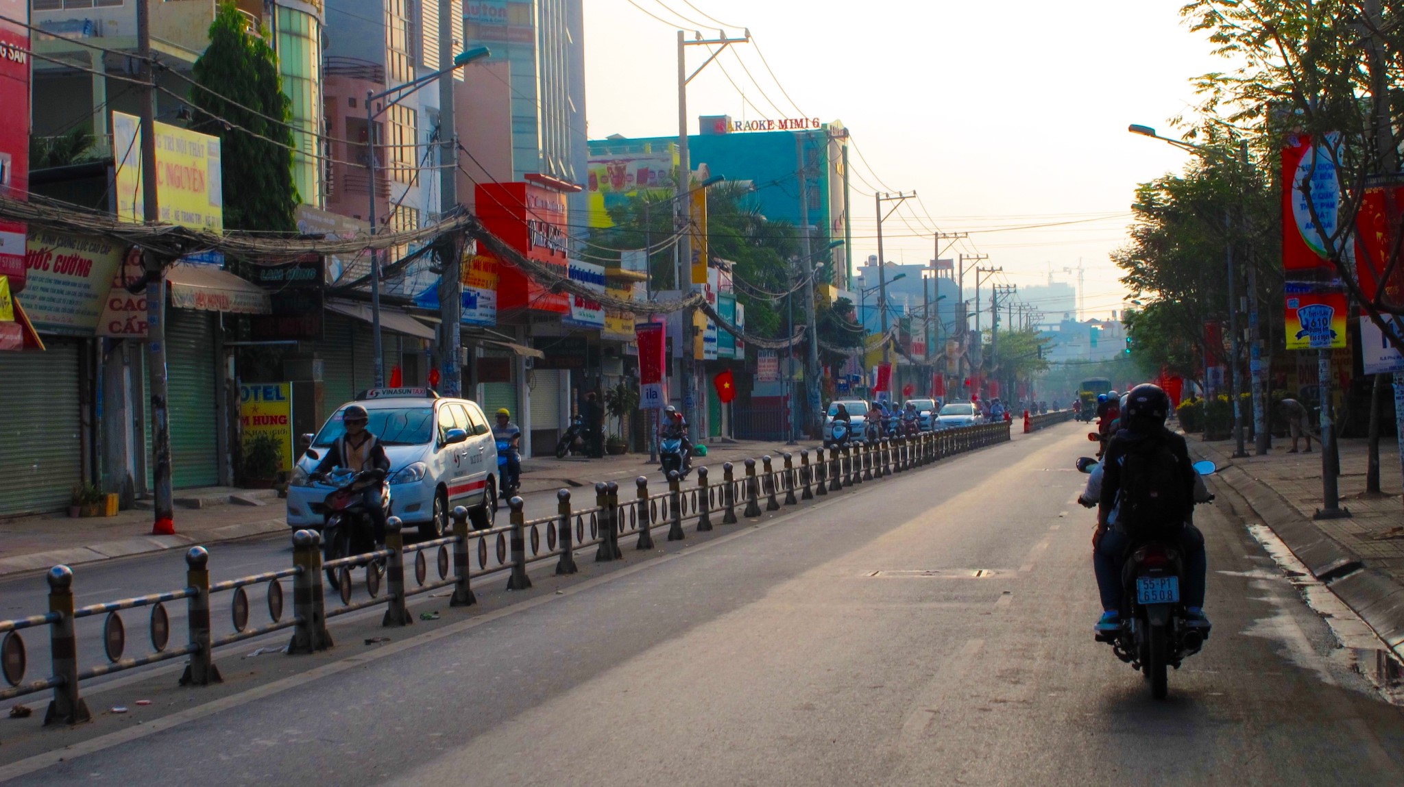 nha-mat-pho-phuong-tan-quy-quan-7-hien-co-gia-bao-nhieu-n17t-onehousing-1